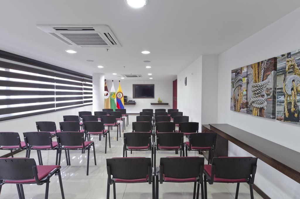 Hotel Golden Palermo Μεντεγίν Εξωτερικό φωτογραφία