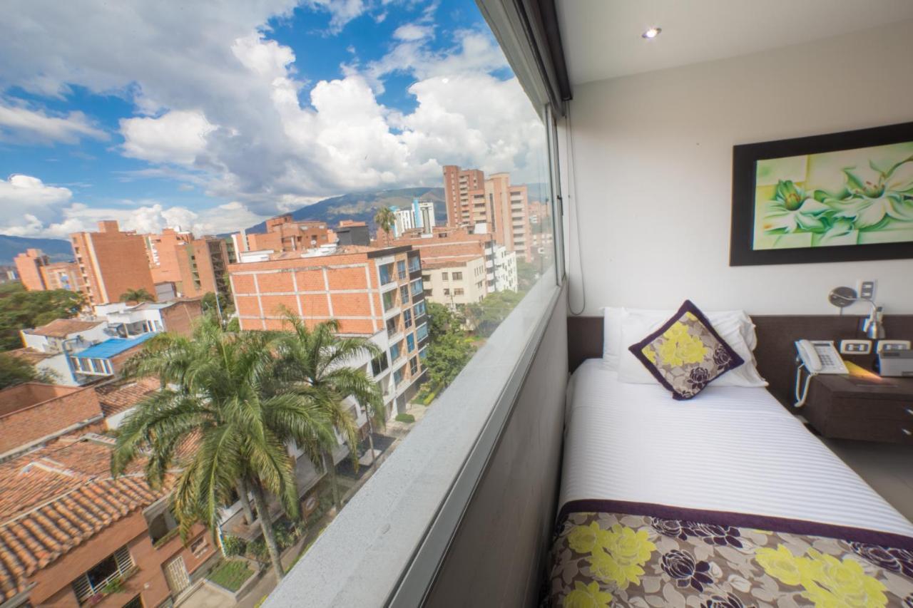 Hotel Golden Palermo Μεντεγίν Εξωτερικό φωτογραφία