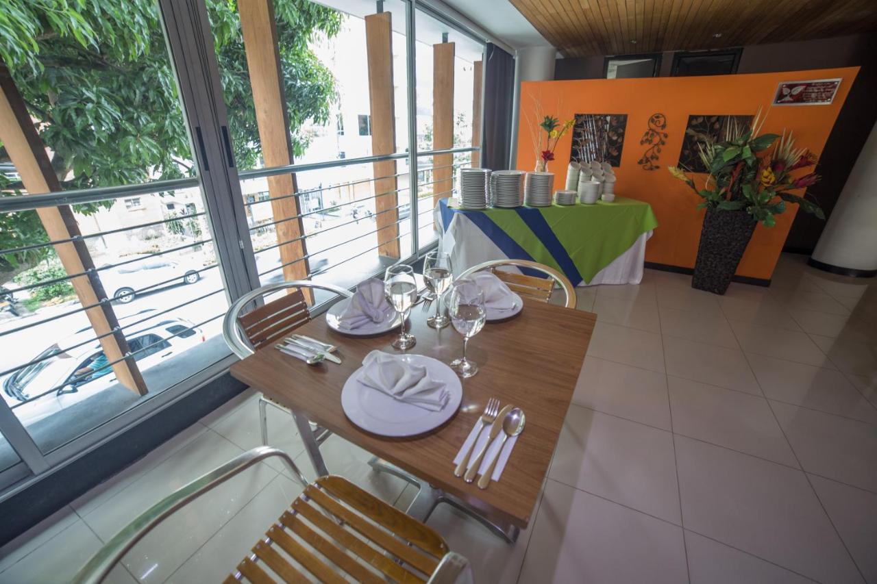 Hotel Golden Palermo Μεντεγίν Εξωτερικό φωτογραφία
