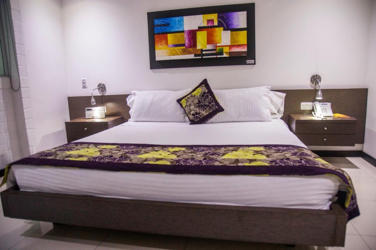 Hotel Golden Palermo Μεντεγίν Εξωτερικό φωτογραφία