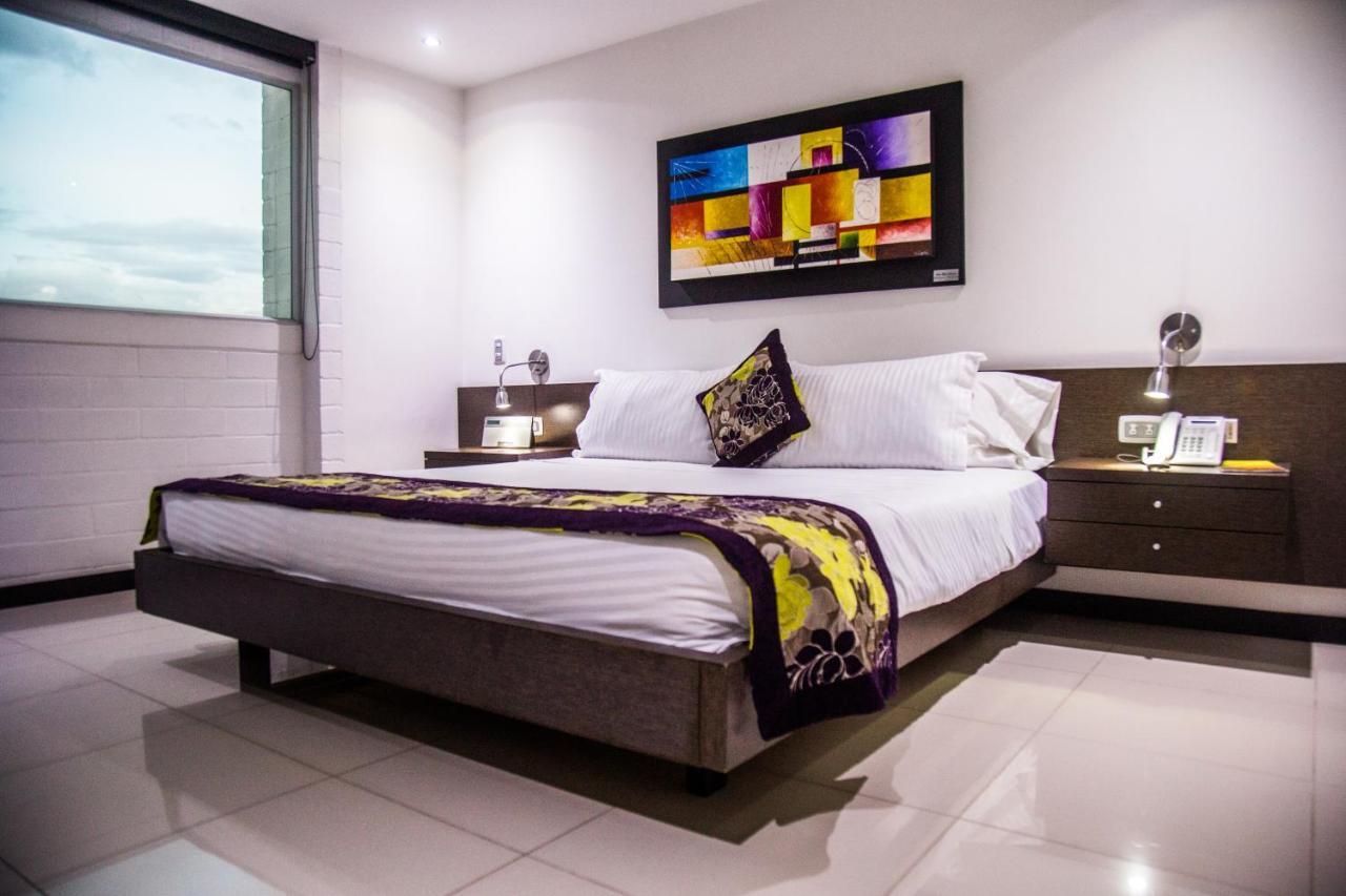 Hotel Golden Palermo Μεντεγίν Εξωτερικό φωτογραφία